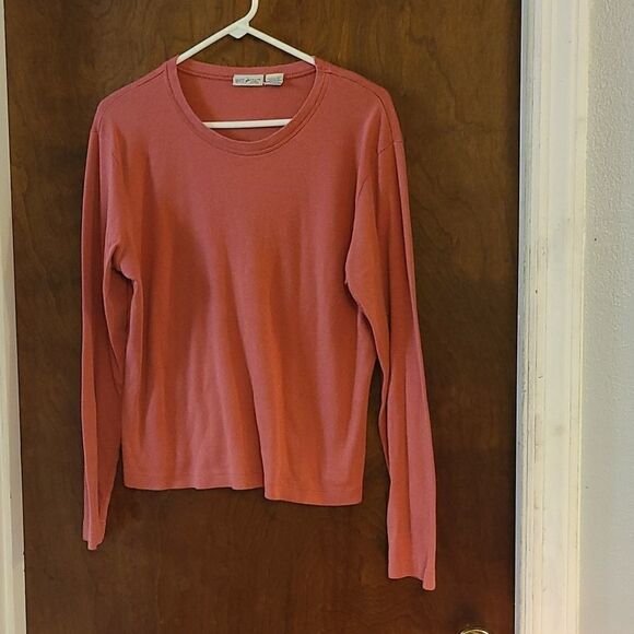 Large White Stag Berry Red Long Sleeved Top - Picture 1 of 4